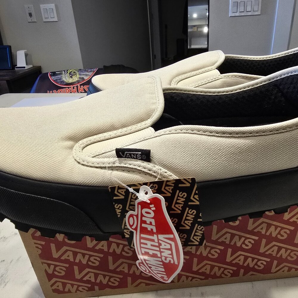 VANS Snow Lodge Slipper Mens US Size 12 BONE Black WATER RESISTANT NEW